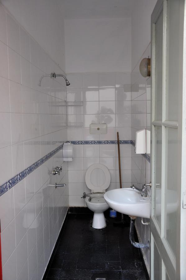 Alma Bohemia Hostel บัวโนสไอเรส ภายนอก รูปภาพ